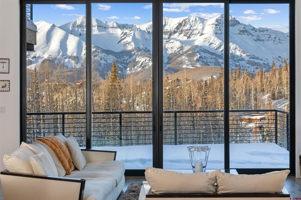 162 San Joaquin Road Chalet 5